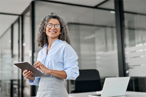 Woman wearing dentures to work 